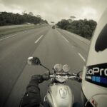 Motorradtour mit Motorrad-Klapphelm